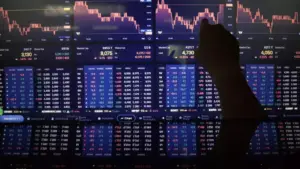 Saham BCA Anjlok 6,33% Pada Penutupan, Tekanan Jual Mendominasi
