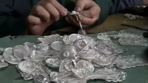Perak Antam Turun Tajam Jadi Rp 45.750/Gram, Ini Daftar Harga Lengkap