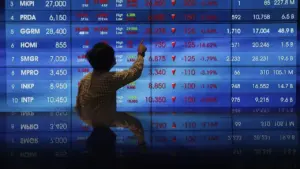 Asing Serbu dan Jual Besar-Besaran, BBRI Disorot Serta AMMN Diincar