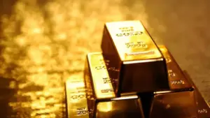 Emas Tertekan Usai Nada Hawkish The Fed, Dolar Sentuh Puncak Tahunan
