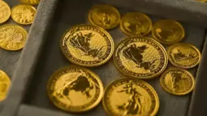 Strategi Investasi Emas: Batasi Eksposur Meski Tetap Menjadi Pelindung Portofolio