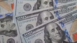 Pasar Soroti Potensi Kenaikan Suku Bunga The Fed, Dolar AS Menguat