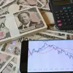 Menkeu Jepang Siap Ambil Langkah Tegas Jika Yen Terus Melemah