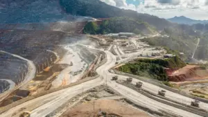 Phintraco: Saham Tambang Pilihan AMMN Punya Potensi Naik 127%