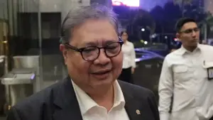Pemerintah Siapkan Bansos Untuk Desil 1–4 Usai Kenaikan Harga Pertamax